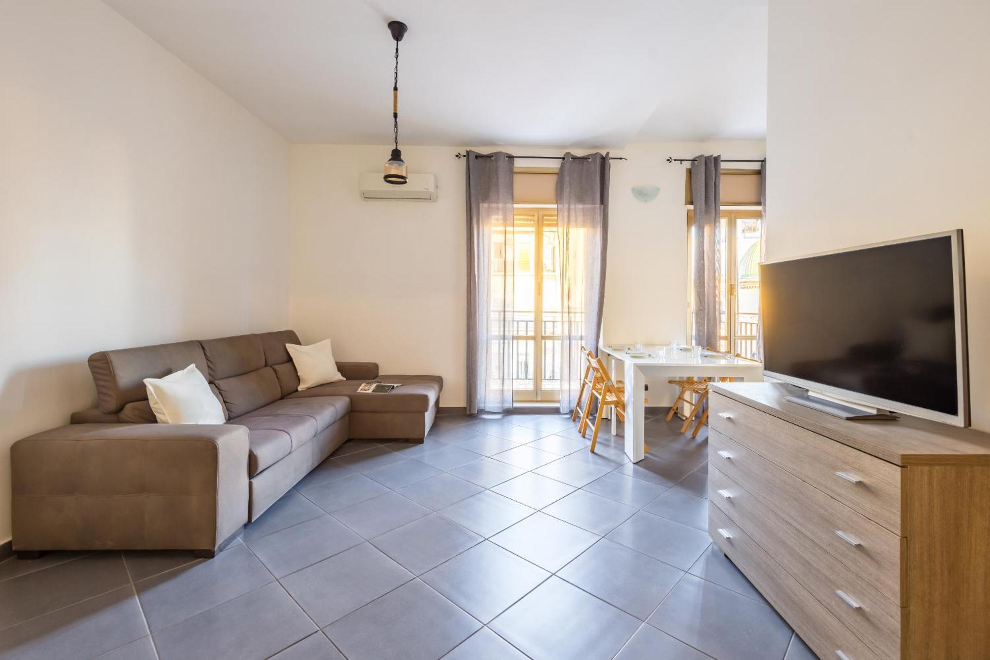 Apartment A Piazza Mercato By Wonderful Italy