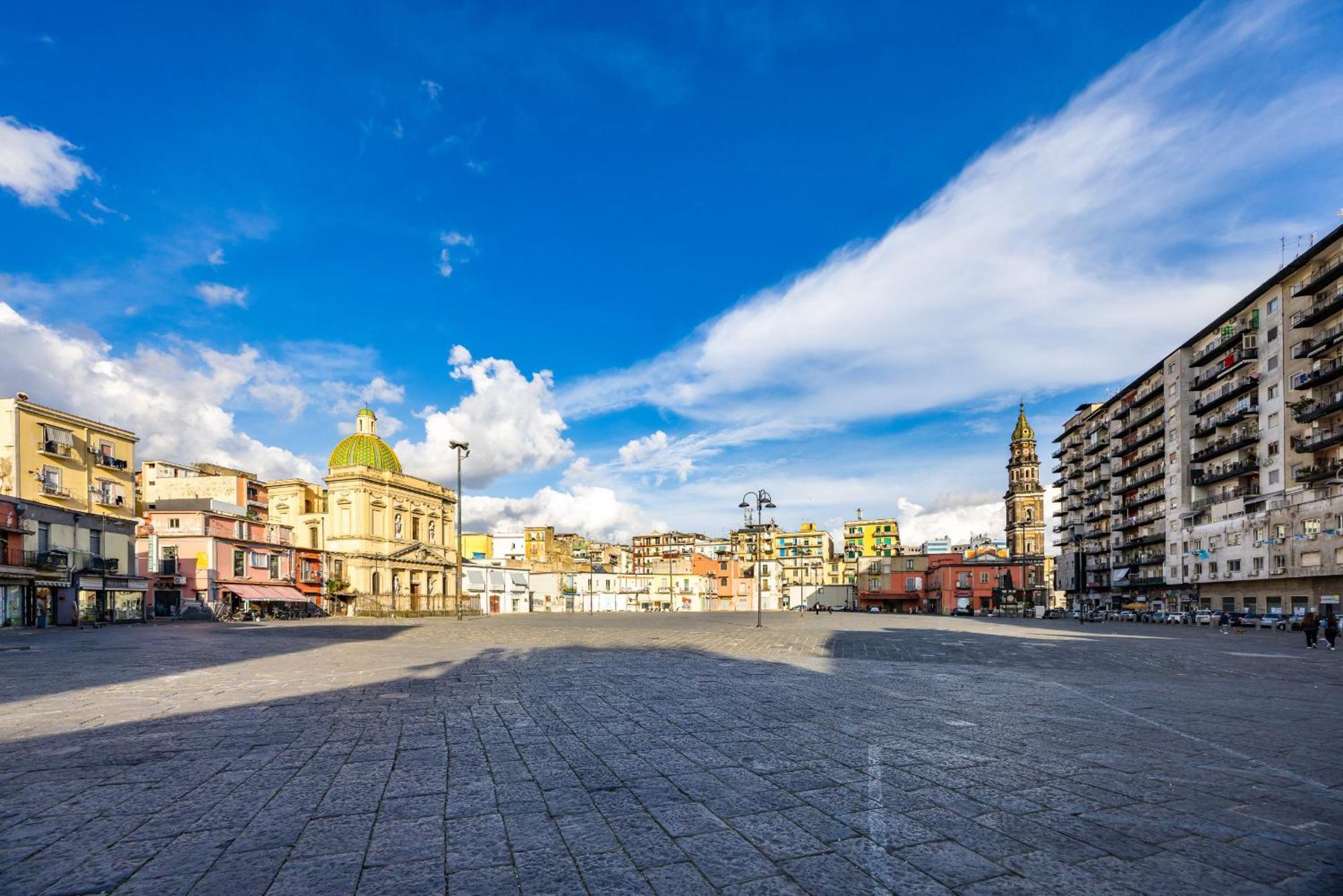 Apartment A Piazza Mercato By Wonderful Italy